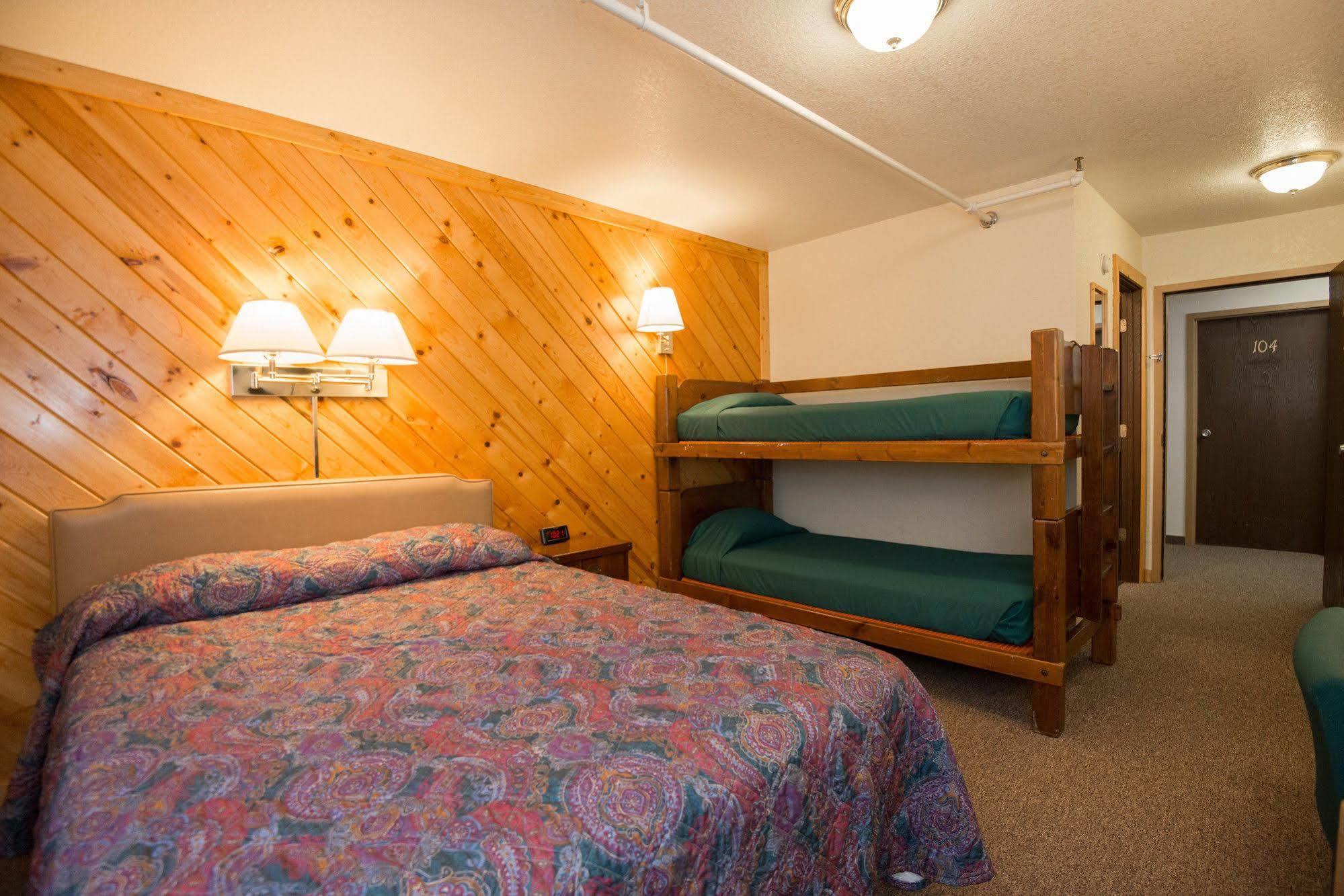 Hotel Hibernation House Whitefish Exteriér fotografie